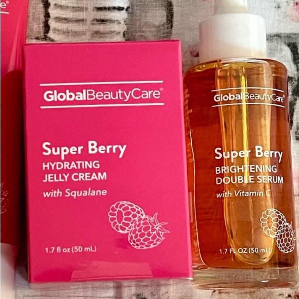 Global Beauty Care Super Berry Skincare DUO 💖